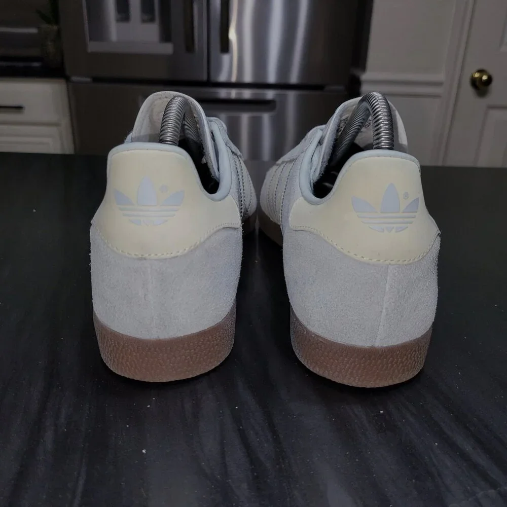 Adidas Gazelle Originals OG Blue Tint/ White Gum Sole CQ2178 - Picture 12 of 16